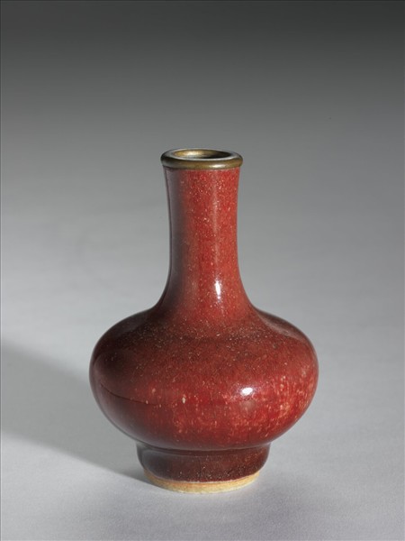 寶石紅瓶