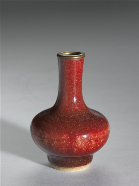 寶石紅瓶
