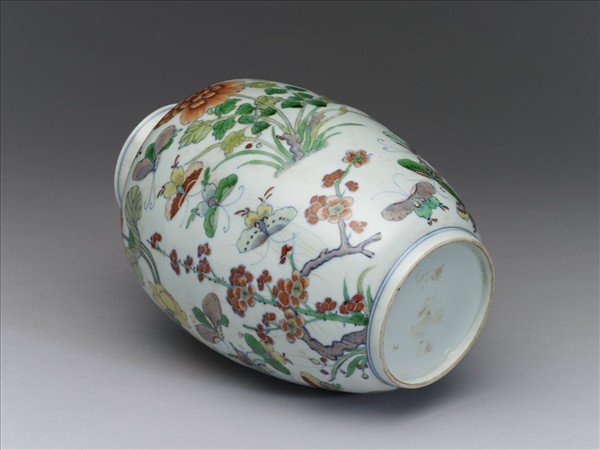 鬥彩花蝶紋燈籠式瓶