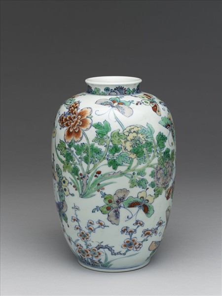 鬥彩花蝶紋燈籠式瓶