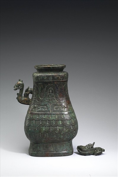 垂鱗紋壺