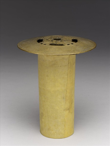 鬥彩花卉龍紋尊