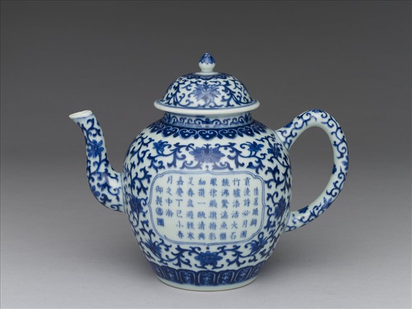 青花御製詩茶壺