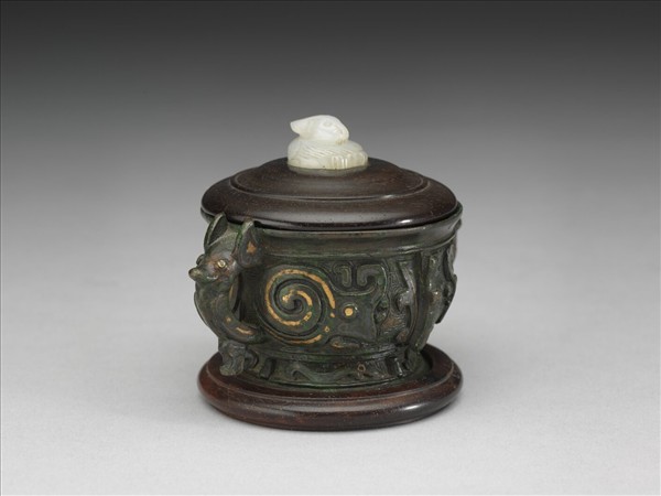 嵌金銀蝸身獸紋簋