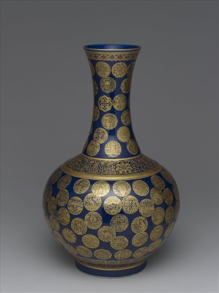 霽青釉描金團花壽字紋瓶