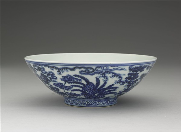 青花〈秋夕〉詩意仕女圖碗