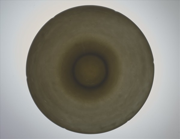 甜白半脫胎五龍葵瓣口碗