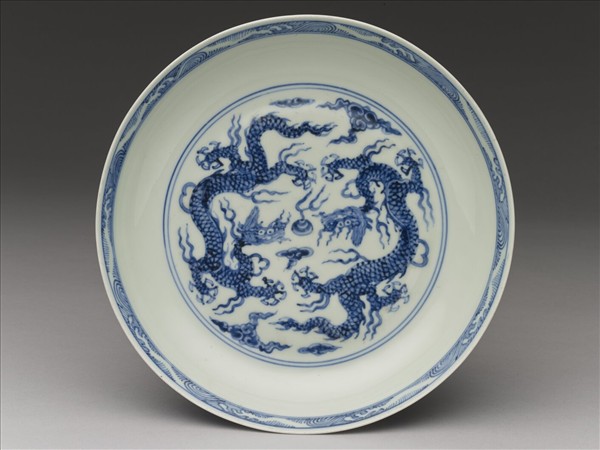 青花雲龍紋盤