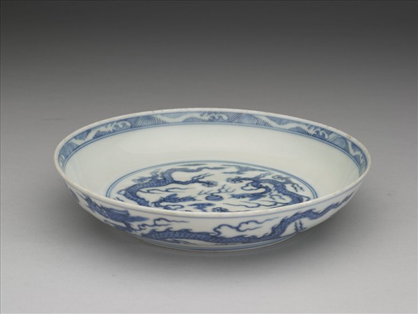 青花雲龍紋盤
