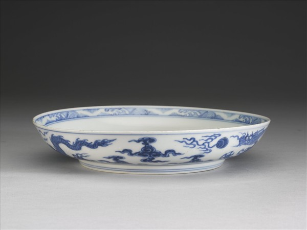 青花雲龍紋盤