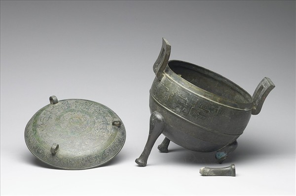 獸帶紋鼎
