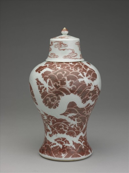 釉裡紅波濤白龍紋梅瓶