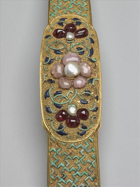 鍍金纍絲鑲珠寶蟠枝花如意