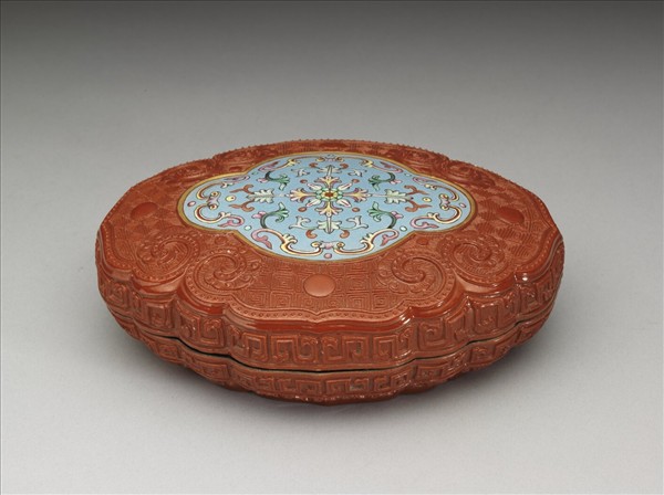 仿雕漆海棠式盒