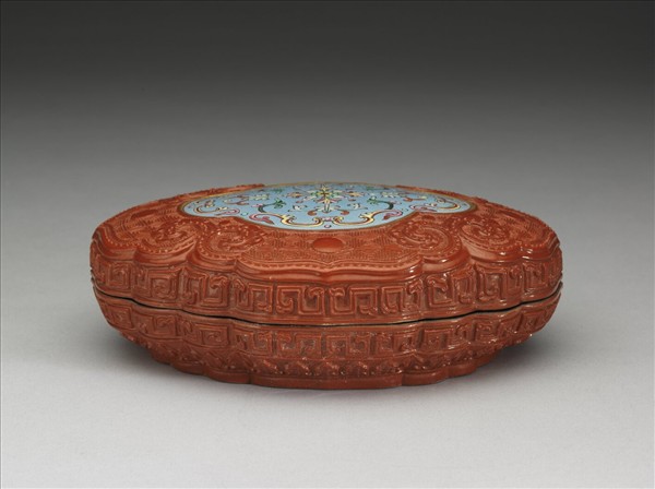 仿雕漆海棠式盒