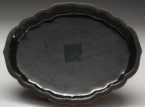 仿雕漆海棠式盒