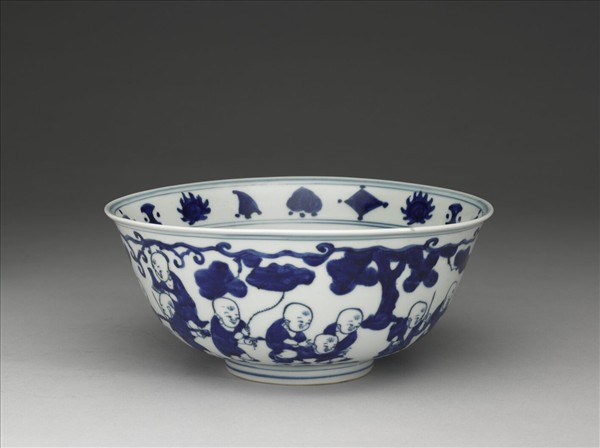 青花嬰戲圖碗