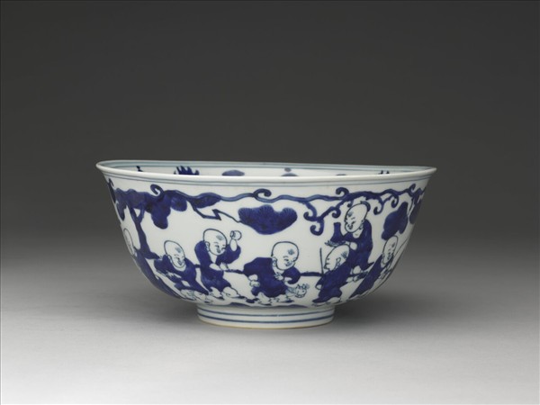 青花嬰戲圖碗