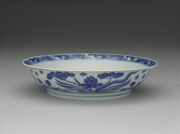 青花蓮塘紋盤