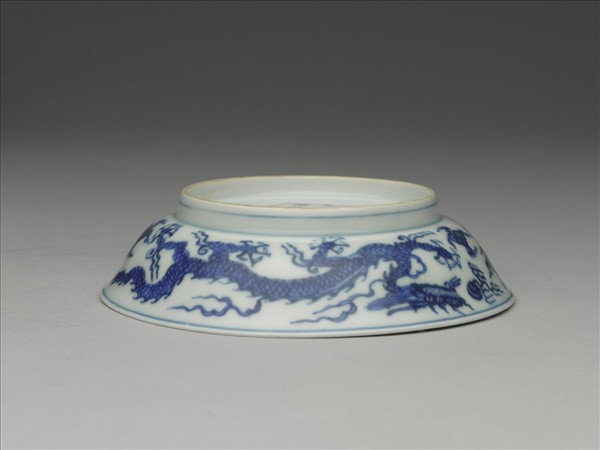 青花雲龍紋盤