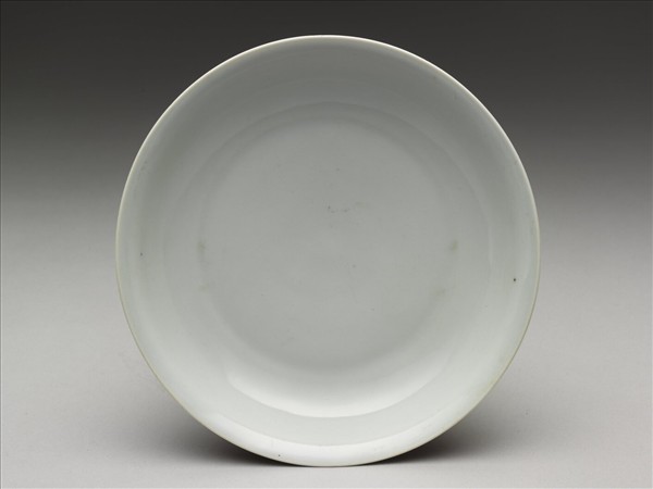 霽紅釉白裡雙龍紋盤