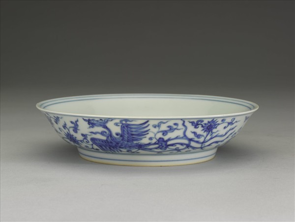 青花穿蓮鳳凰紋盤