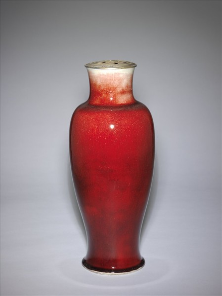 寶石紅釉瓶