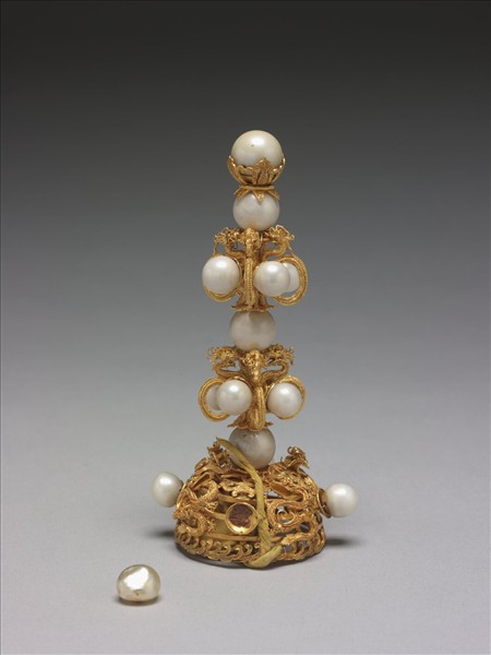 金鑲東珠朝帽頂