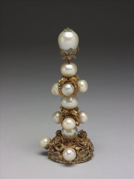 金鑲東珠朝帽頂