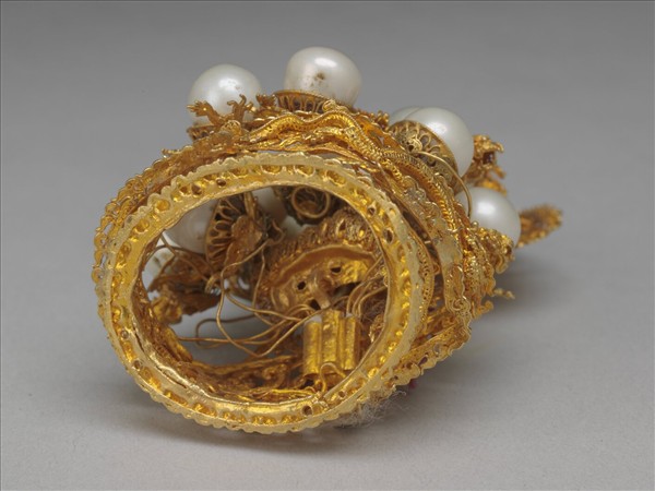 皇帝夏朝冠金佛