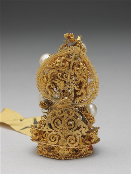 皇帝夏朝冠金佛