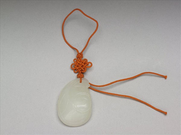 玉墜飾