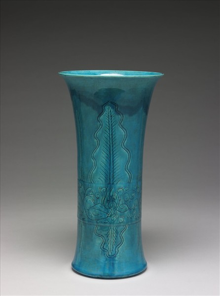 孔雀綠釉蕉葉紋尊