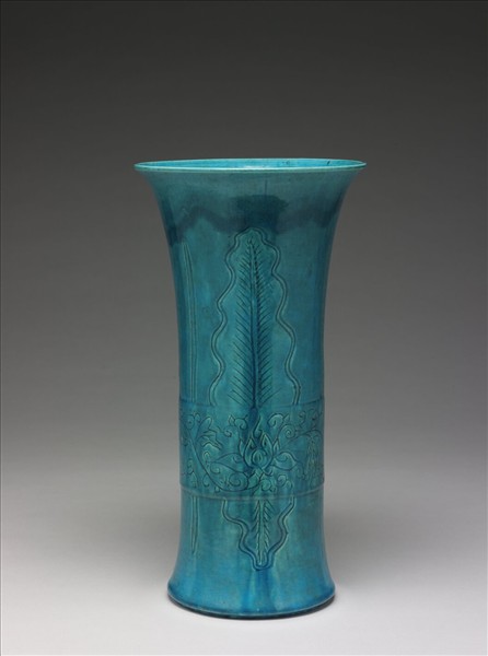 孔雀綠釉蕉葉紋尊