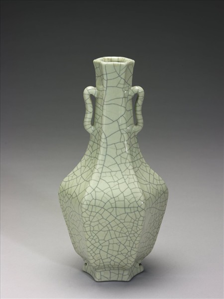 仿哥釉六楞雙耳瓶