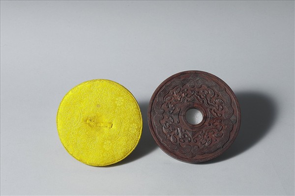 〈西清續鑑〉鏡匣雕刻木蓋附董誥楷書〈智永歸田賦帖〉