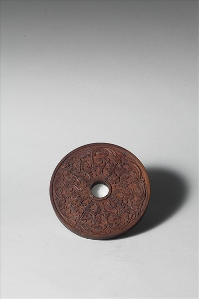 〈西清續鑑‧第二十一冊〉鏡匣雕刻木蓋附董誥〈花卉〉