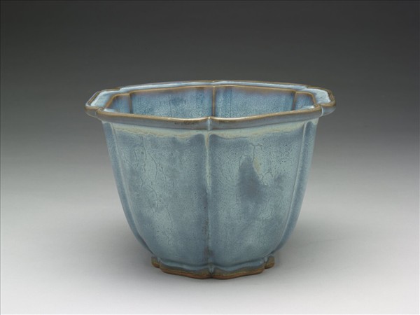 鈞窯 天藍瓷葵花式盆