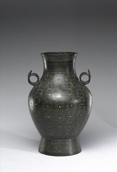 錯金銀雲雷紋壺