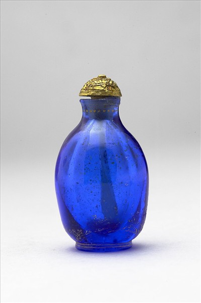 藍色玻璃描金鼻煙壺