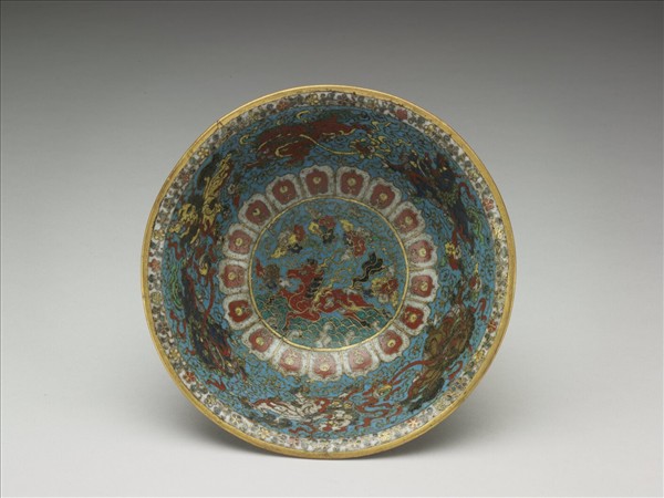 掐絲琺瑯獅戲圖碗