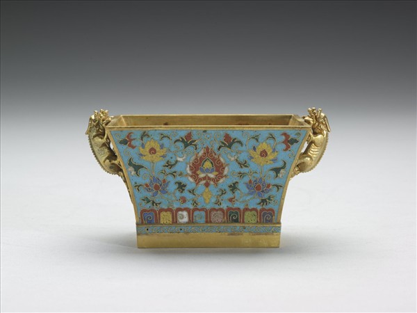 銅鍍金胎掐絲琺瑯獅耳方爐