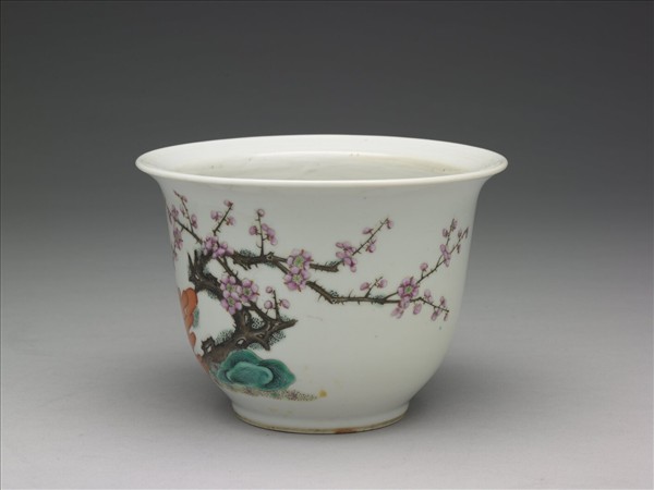 粉彩梅竹圖花盆