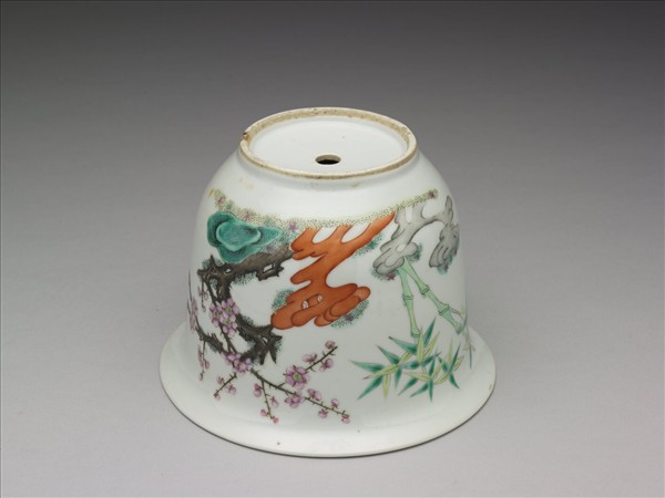 粉彩梅竹圖花盆