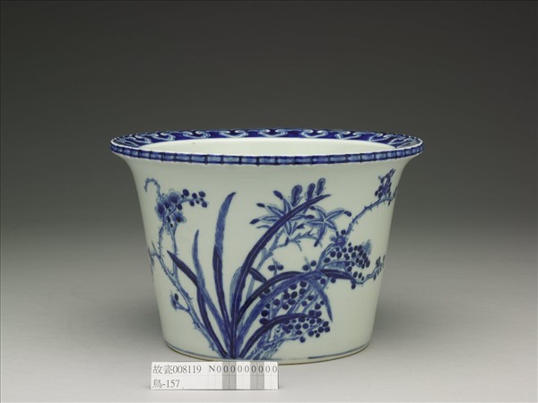 青花萱草紋盆