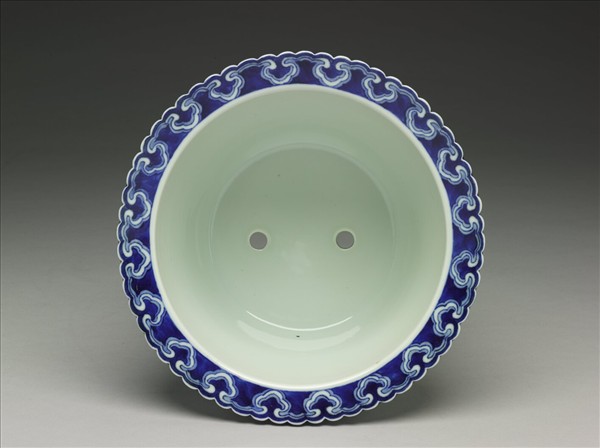 青花萱草紋盆