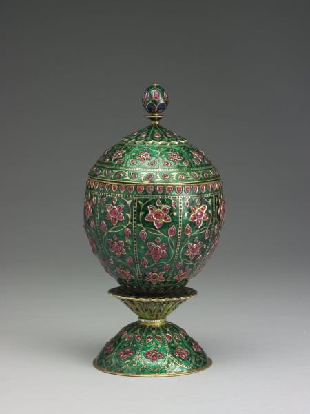 鎏金銀胎內填琺瑯嵌寶蓋罐