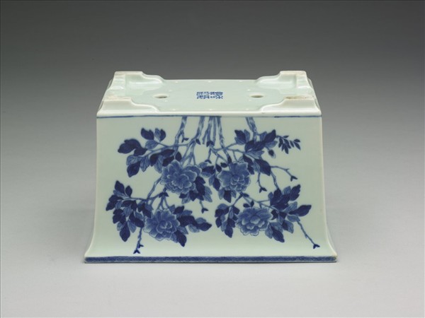 青花牡丹紋長方盆
