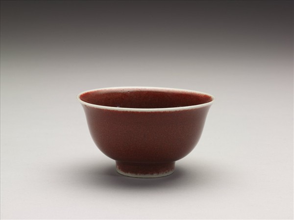 寶石紅釉碗