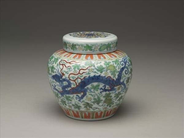 五彩雙龍紋蓋罐